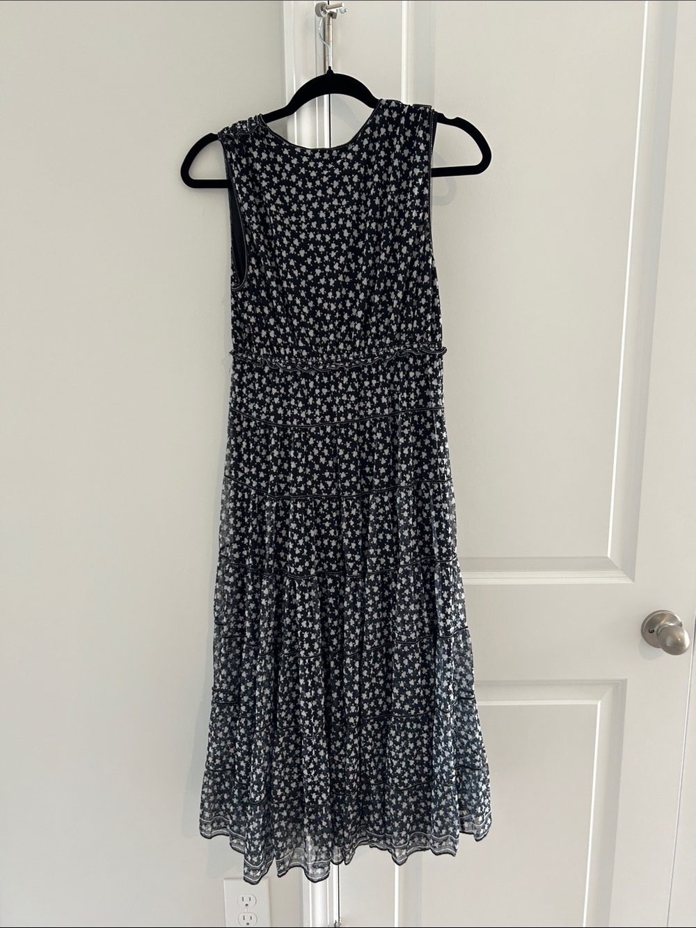 Women’s midi sleeveless dress - Picture 7 of 7